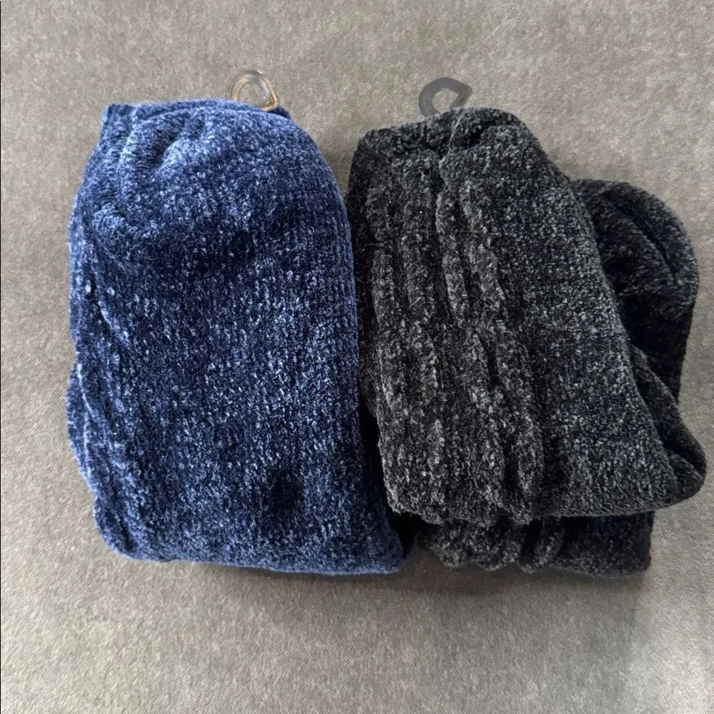 Women’s Winter Essentials Chenille Lounge Socks 1x Navy 1x Black Size 4-10 NEW